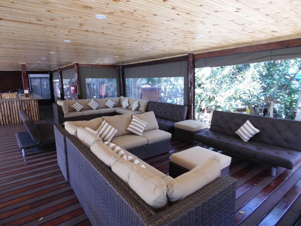 Urban Glamping Tranquil International Backpacking Village Saint Lucia Estuary エクステリア 写真