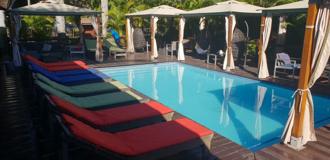 Urban Glamping Tranquil International Backpacking Village Saint Lucia Estuary エクステリア 写真